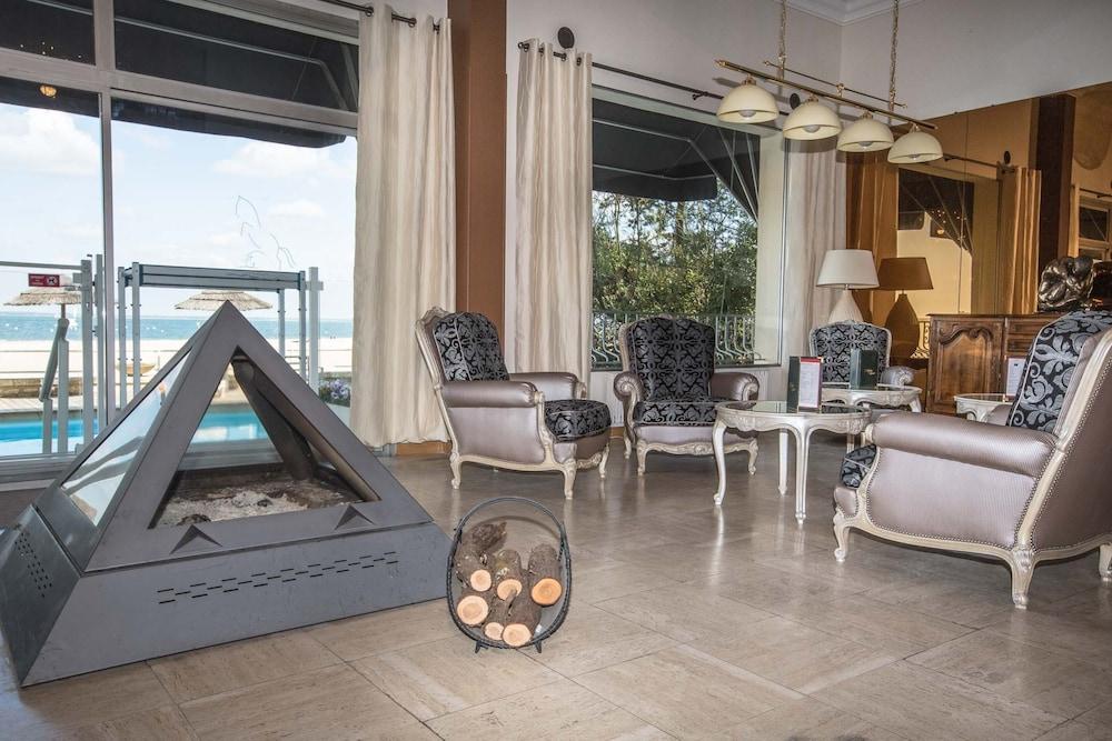 Hotel Arc Sur Arcachon