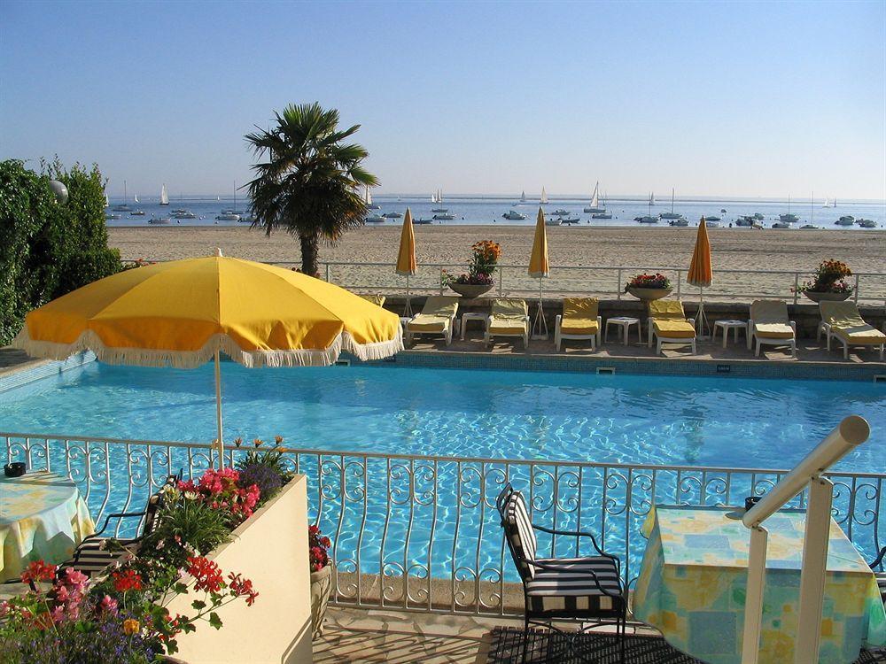 Arc Sur Hotel 3*